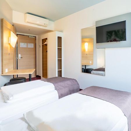 B&B Hotel Offenburg-City ภายนอก รูปภาพ