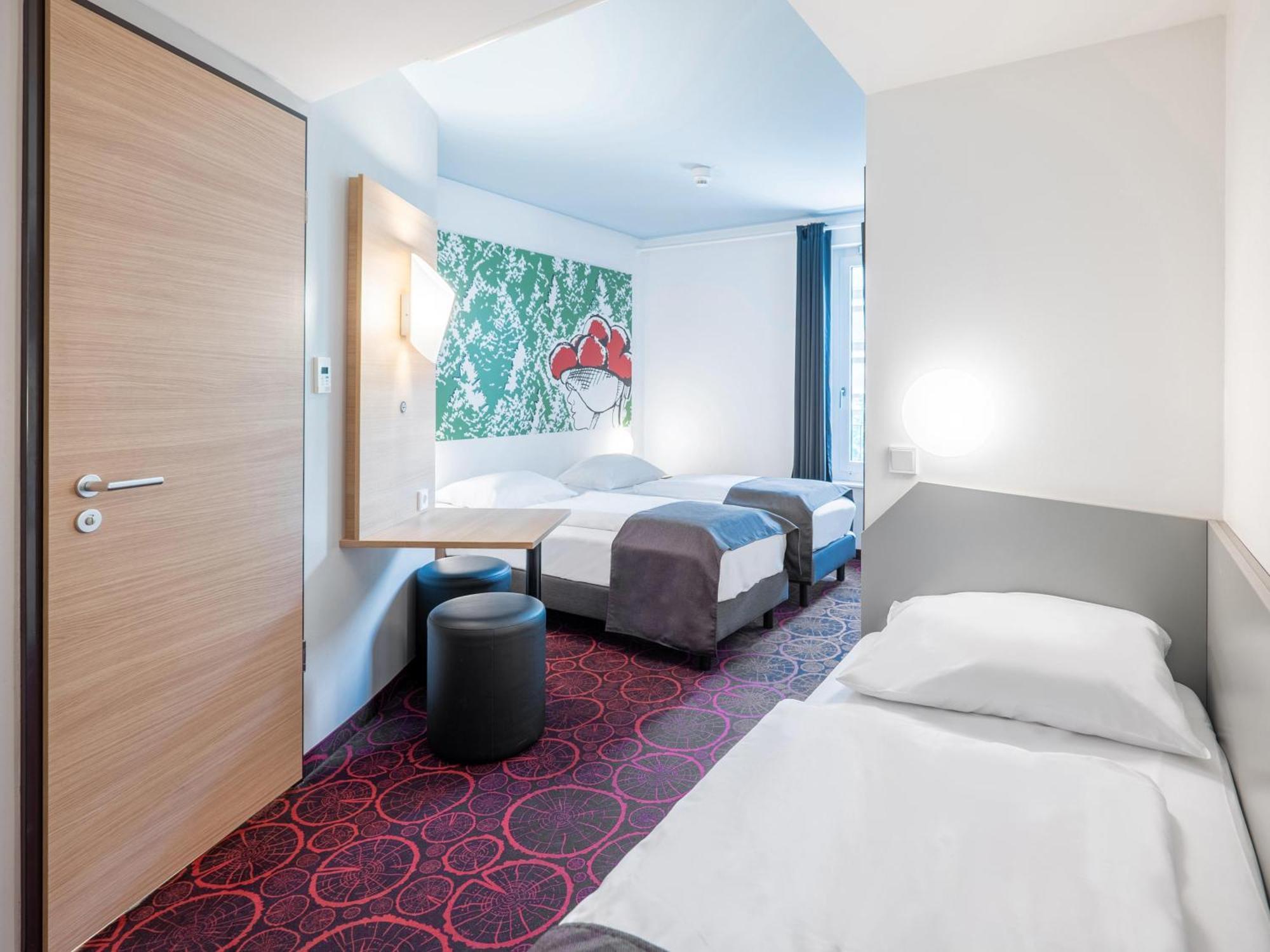 B&B Hotel Offenburg-City ภายนอก รูปภาพ