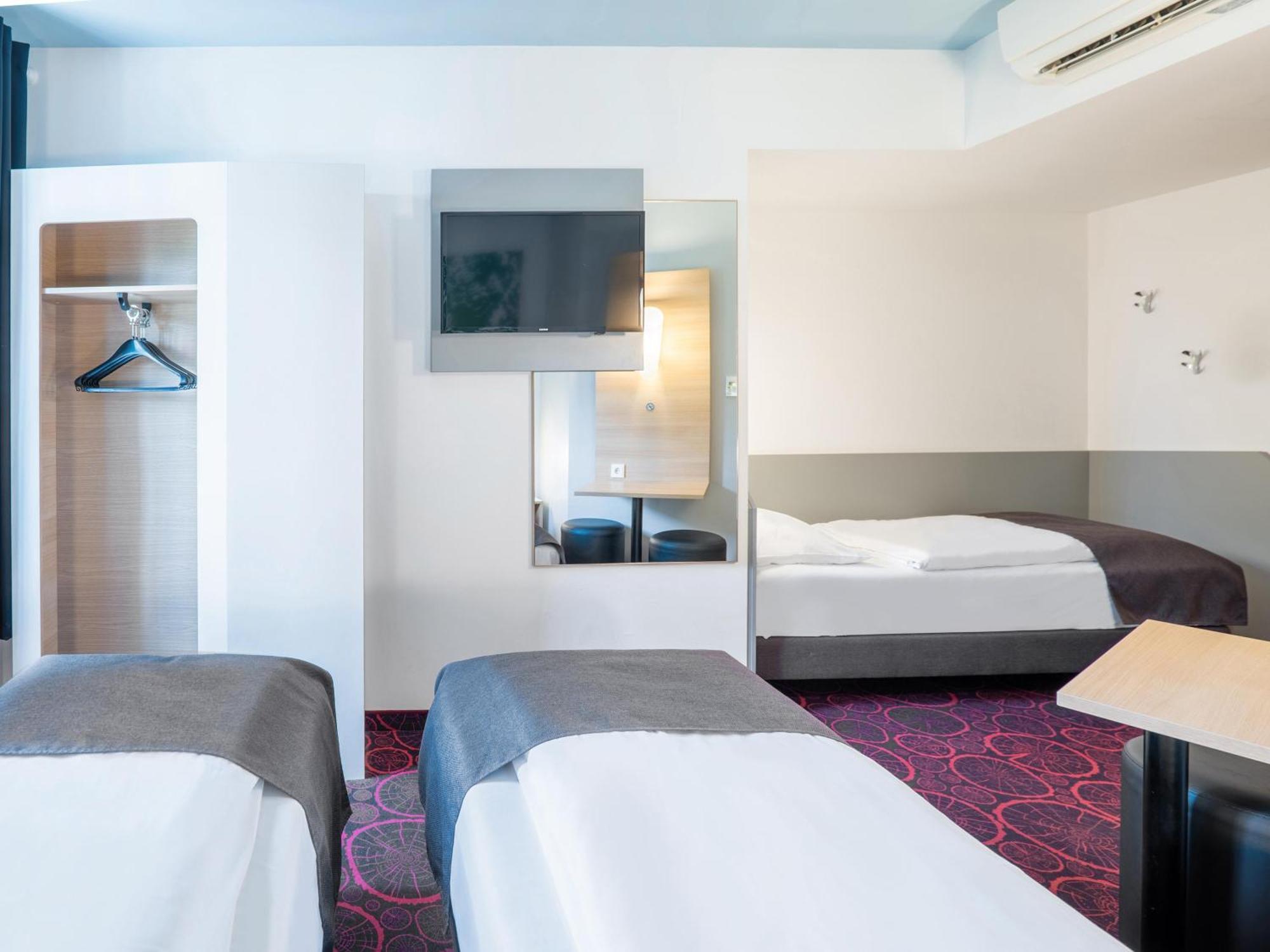 B&B Hotel Offenburg-City ภายนอก รูปภาพ