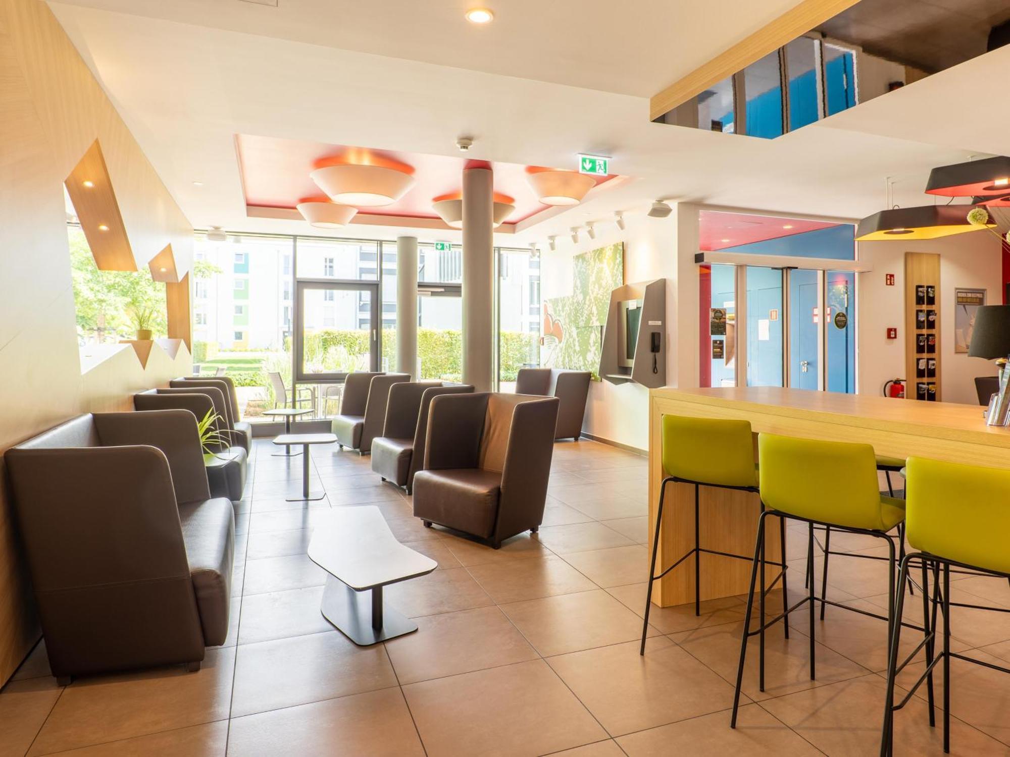 B&B Hotel Offenburg-City ภายนอก รูปภาพ